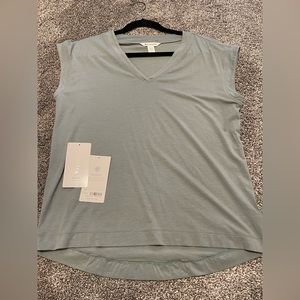 Athleta Avenue Tee